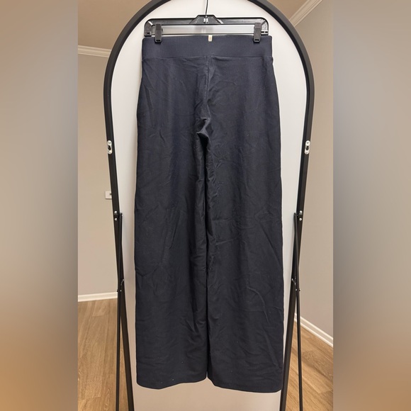 RHONE Ripple Wide Leg Sweatpant - Picture 3 of 5